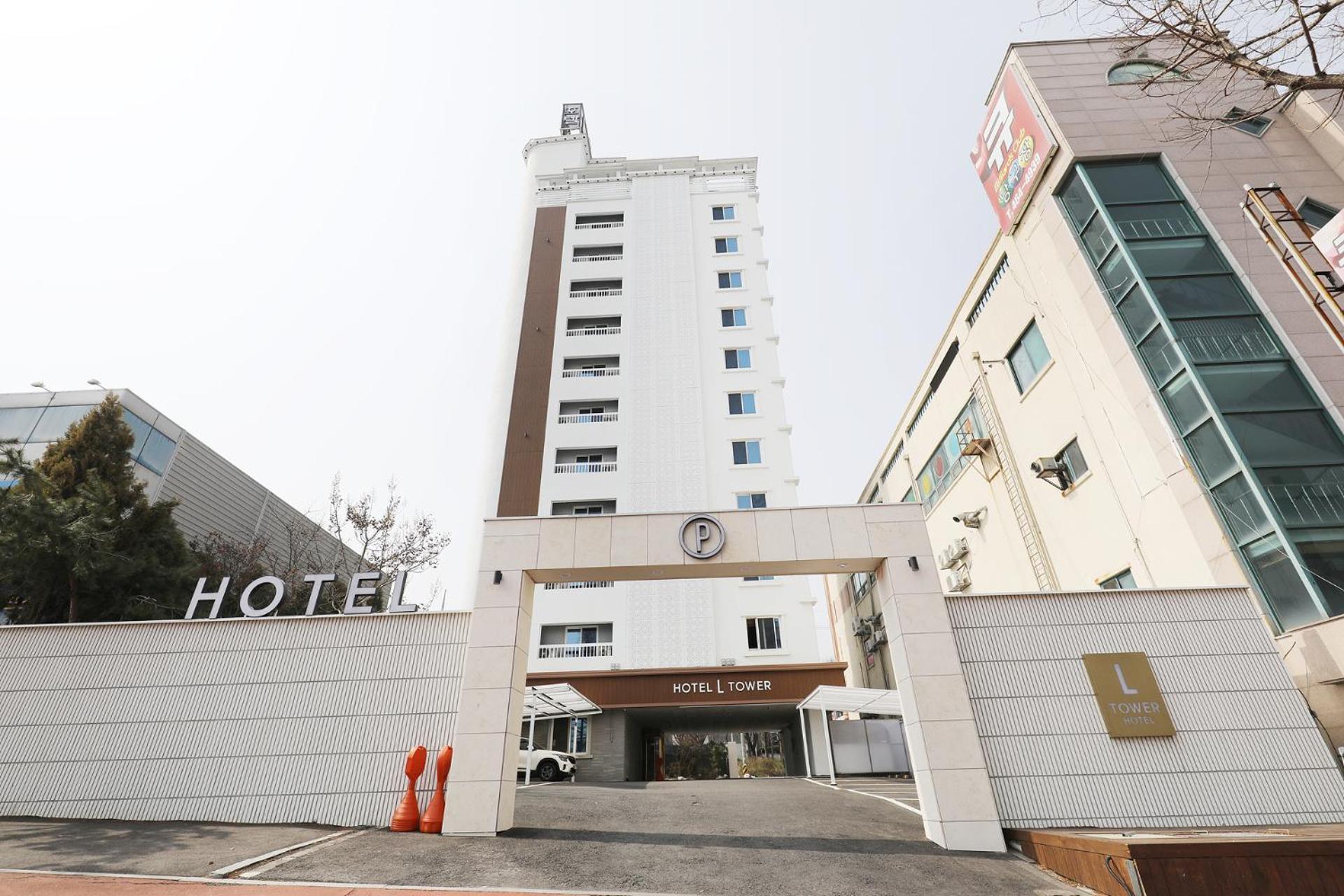 El Tower Hotel กุนซาน ภายนอก รูปภาพ